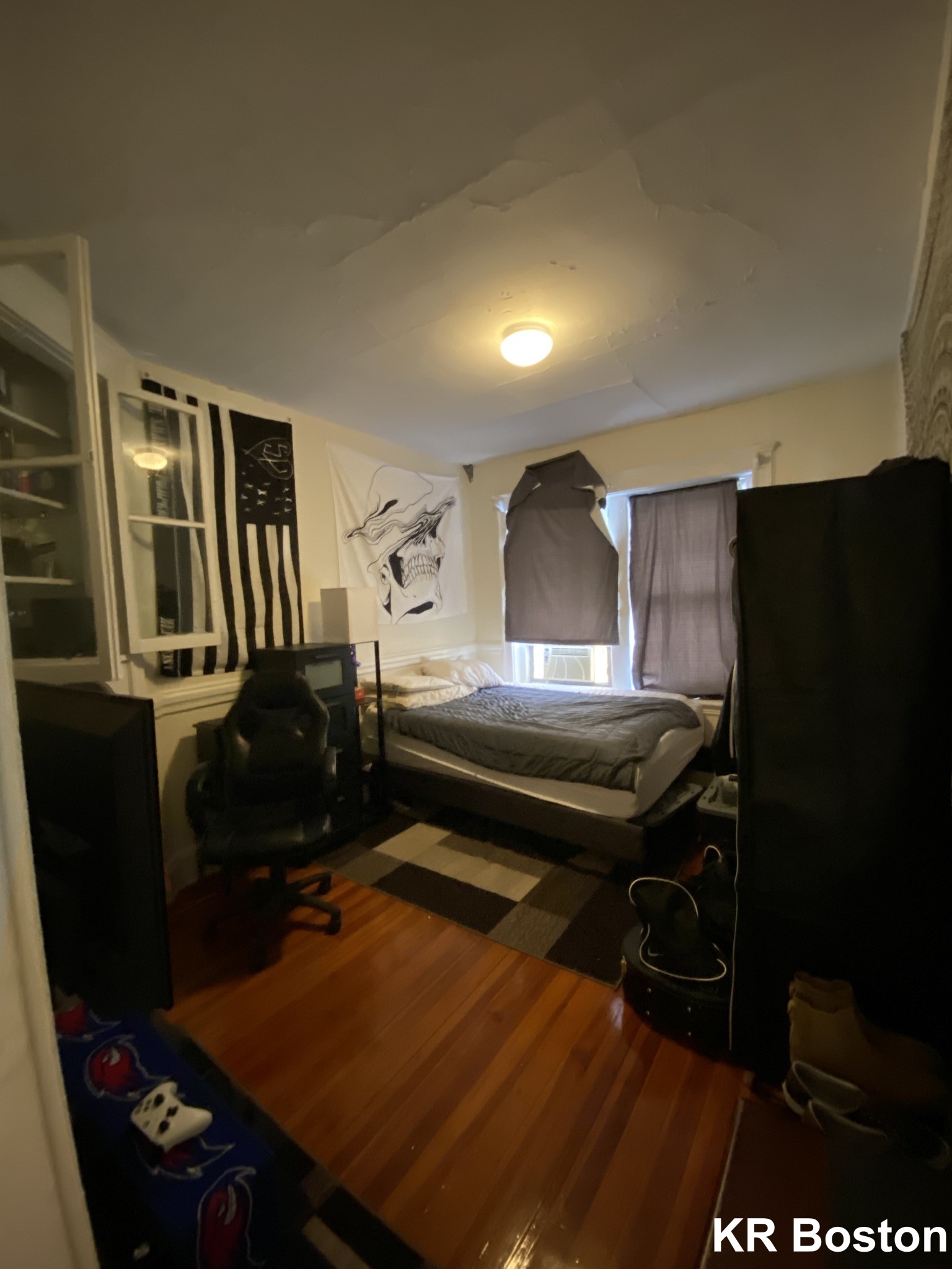 8 Mount Hood Rd, Brighton