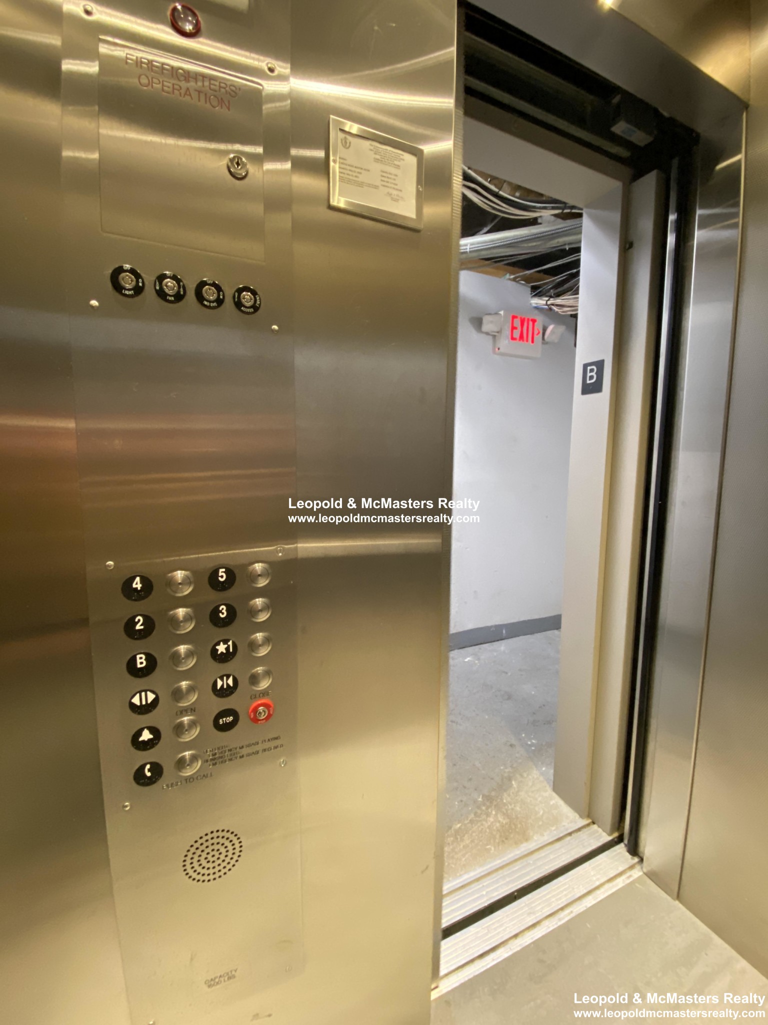 11 Royce Rd, Allston