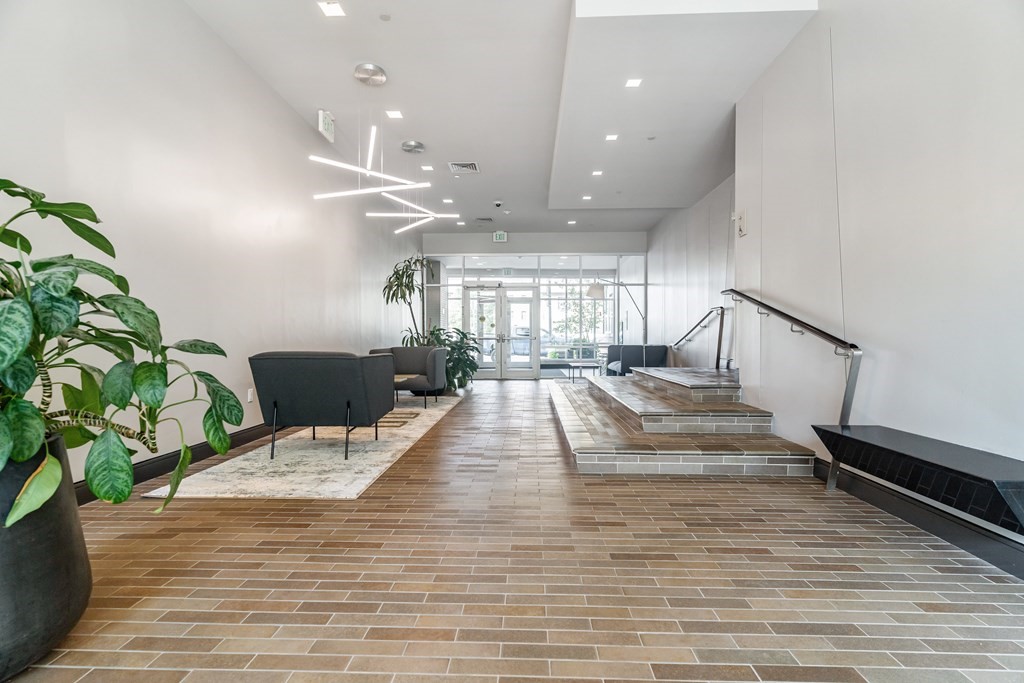 700 Harrison Ave, South End