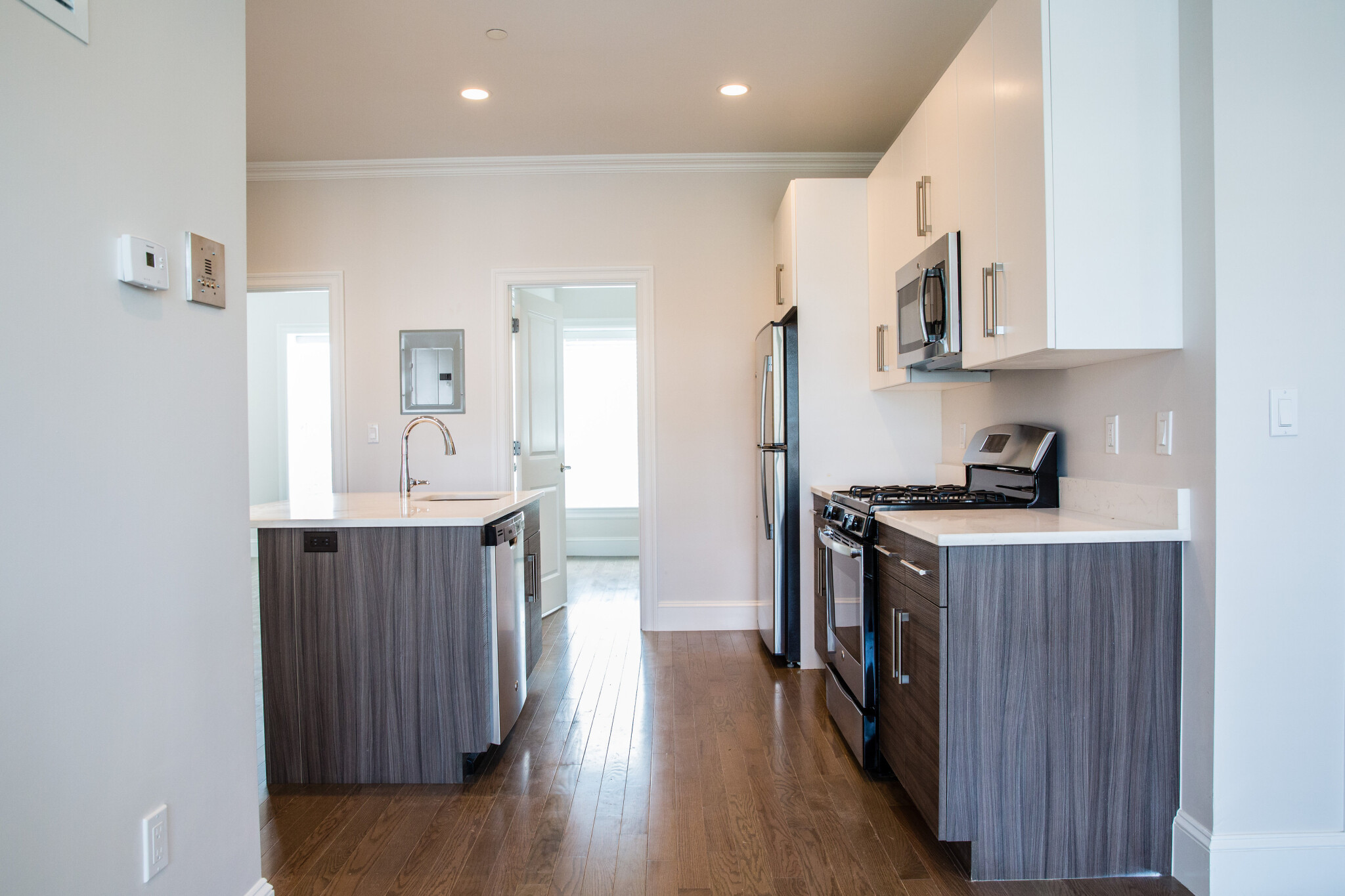 12 Harvard Ter, Allston