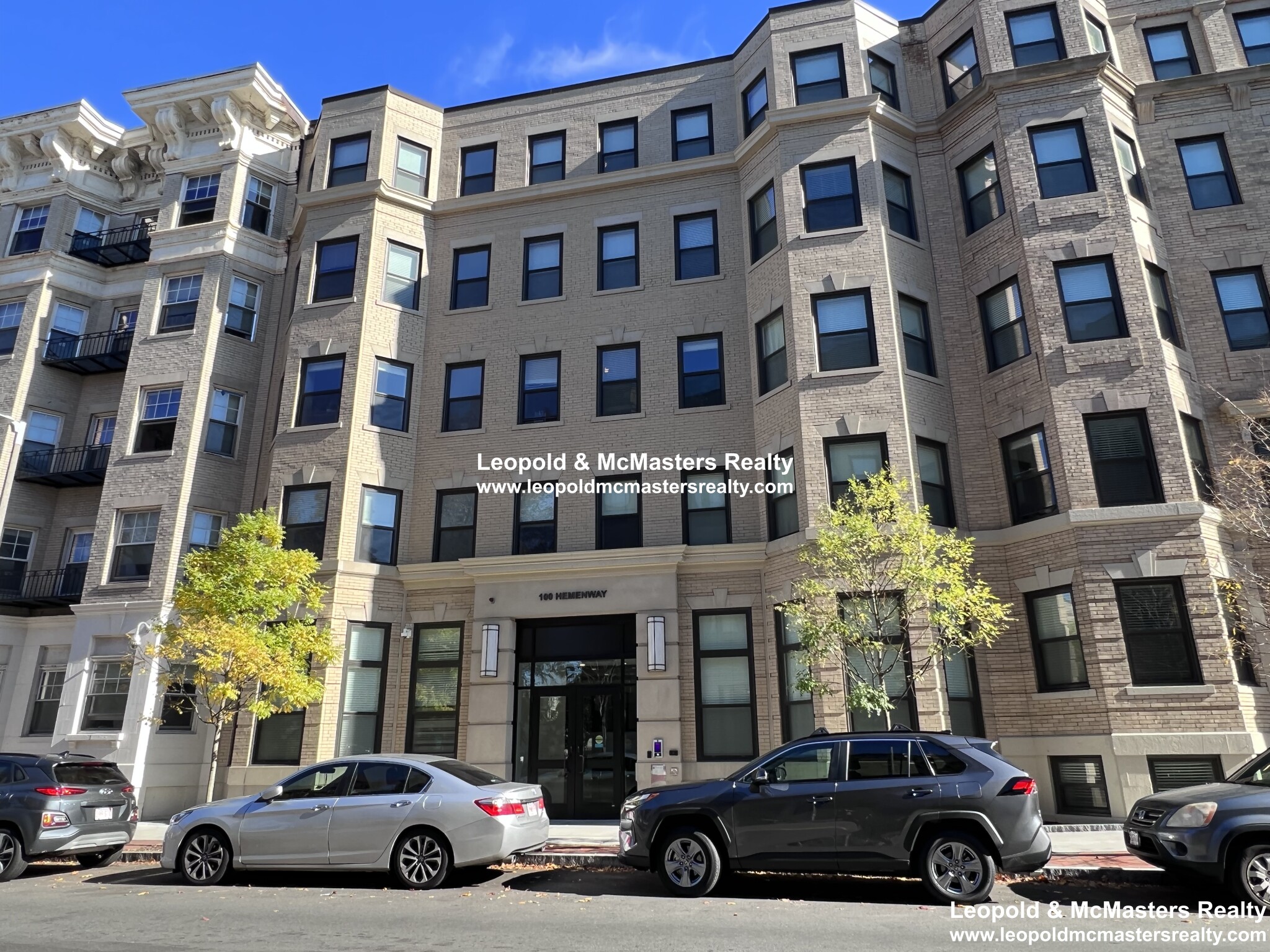 100 Hemenway St, Fenway