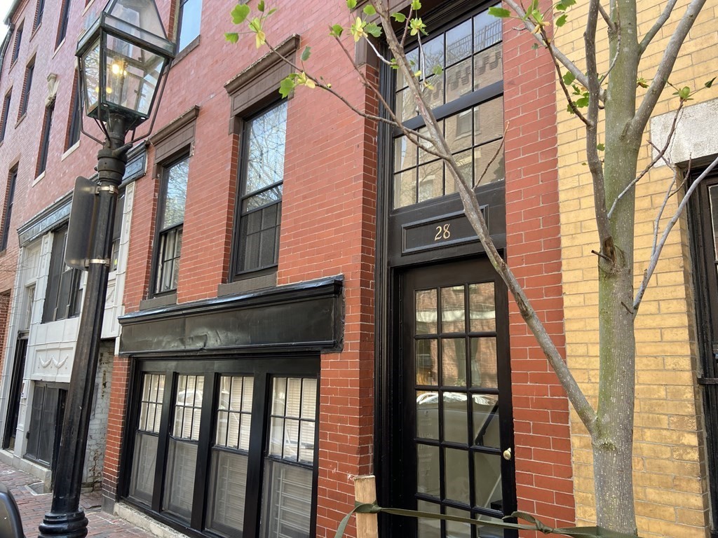 28 Phillips St, Beacon Hill