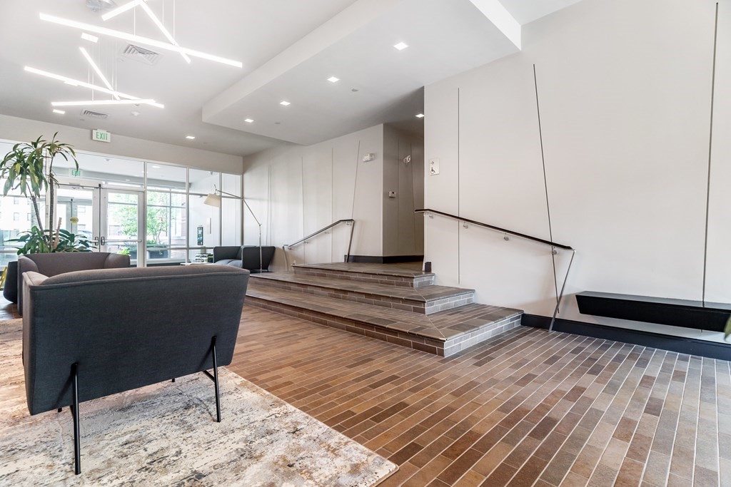 700 Harrison Ave, South End