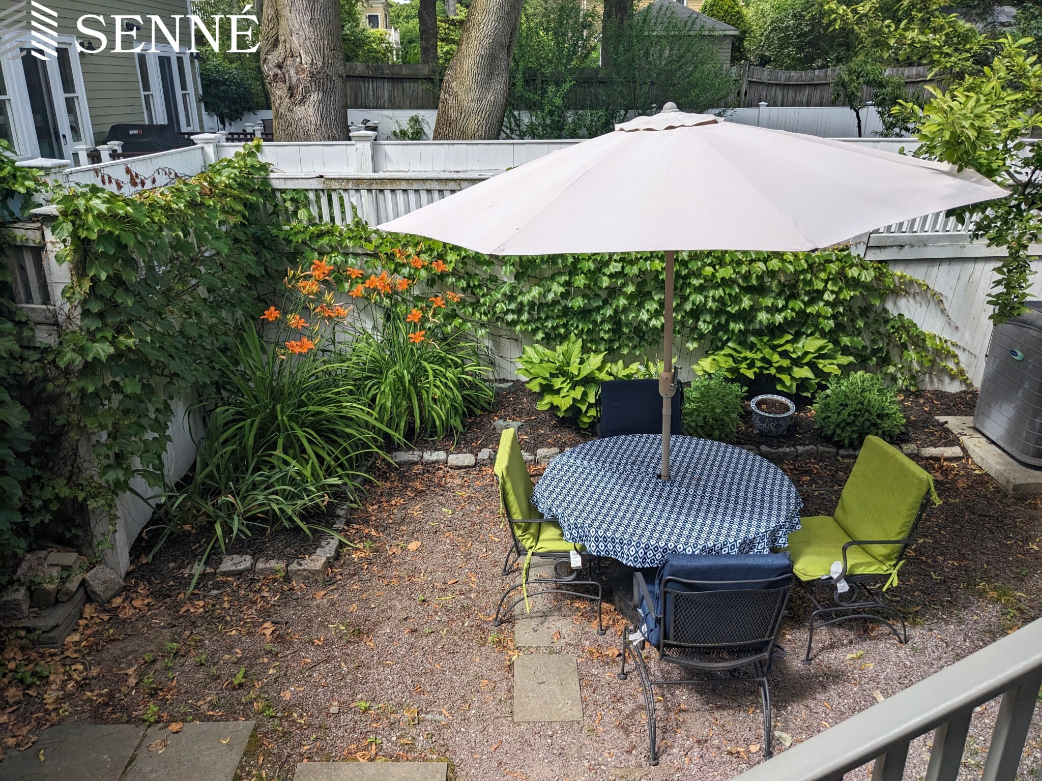 243 Huron Ave, West Cambridge