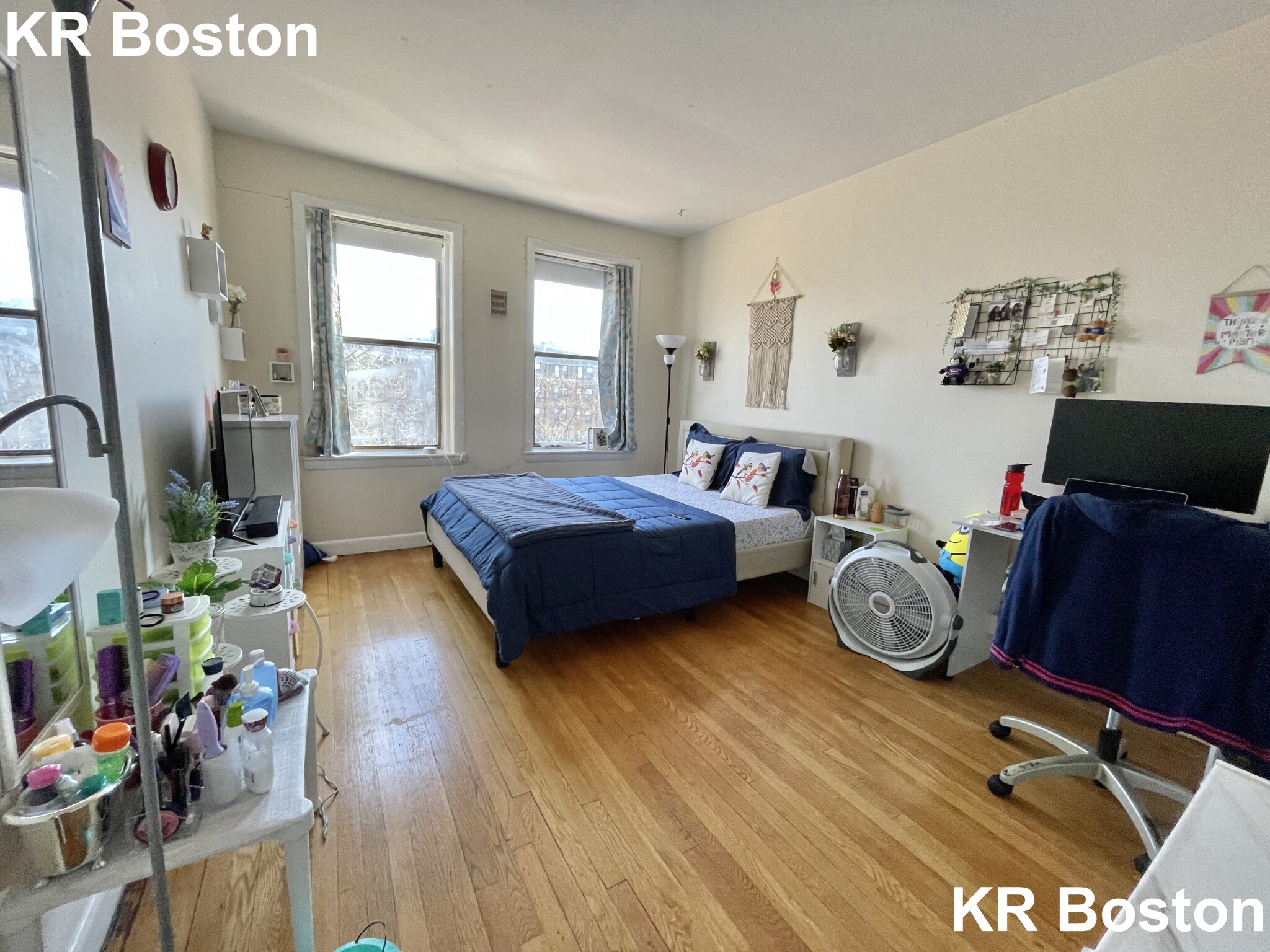 1137 Commonwealth Ave, Allston