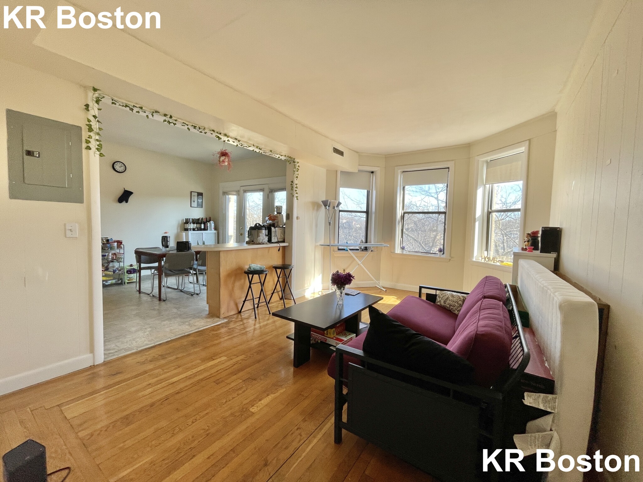 1137 Commonwealth Ave, Allston