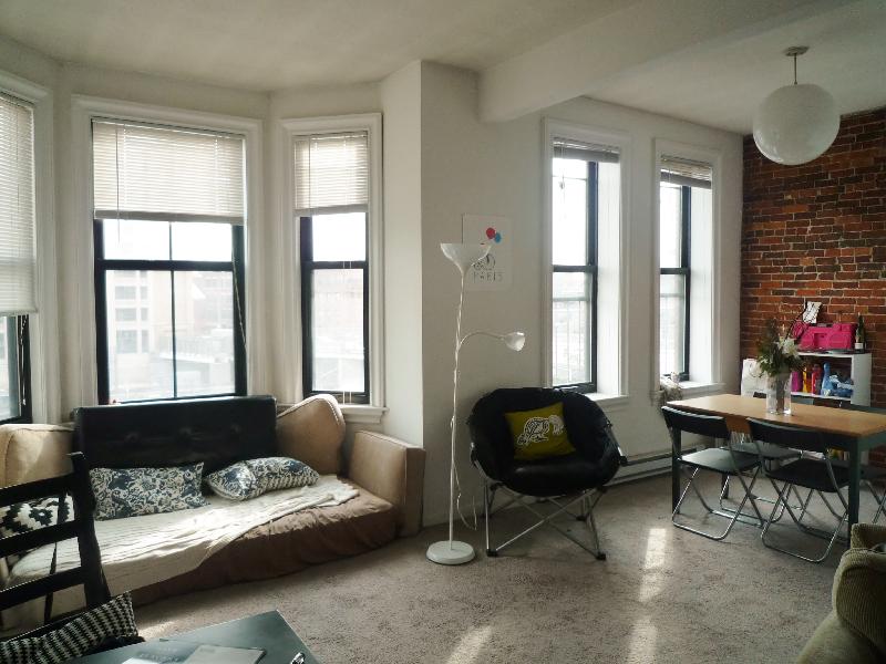 24 Cortes St, Back Bay