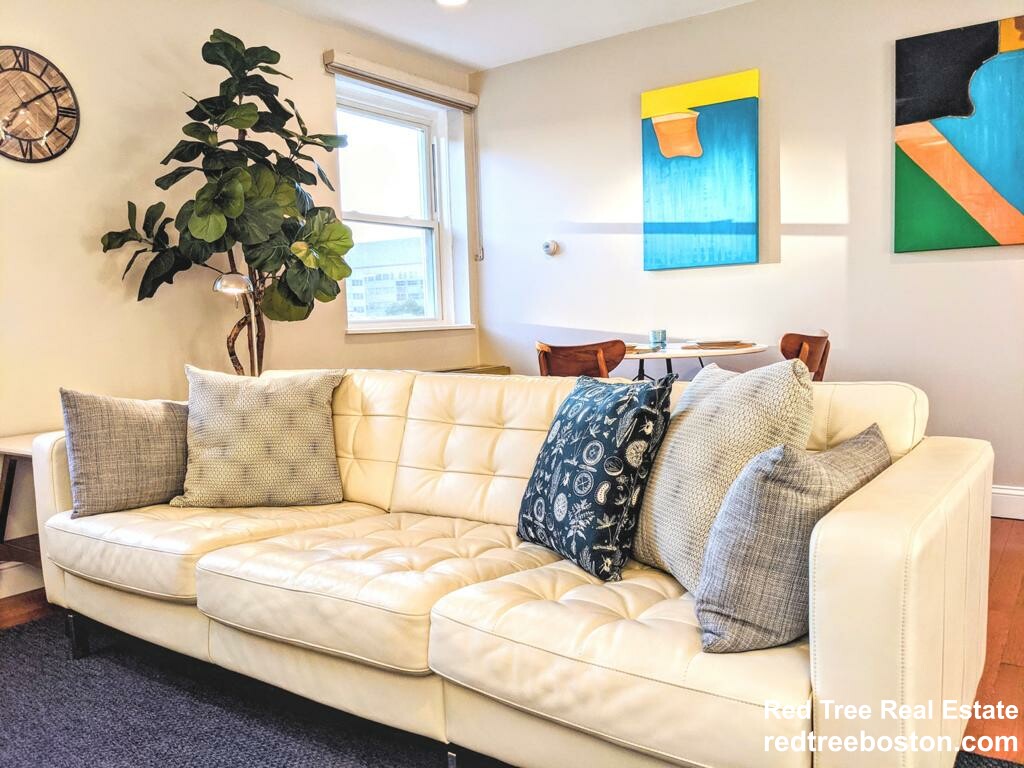 27 Bowdoin, Beacon Hill