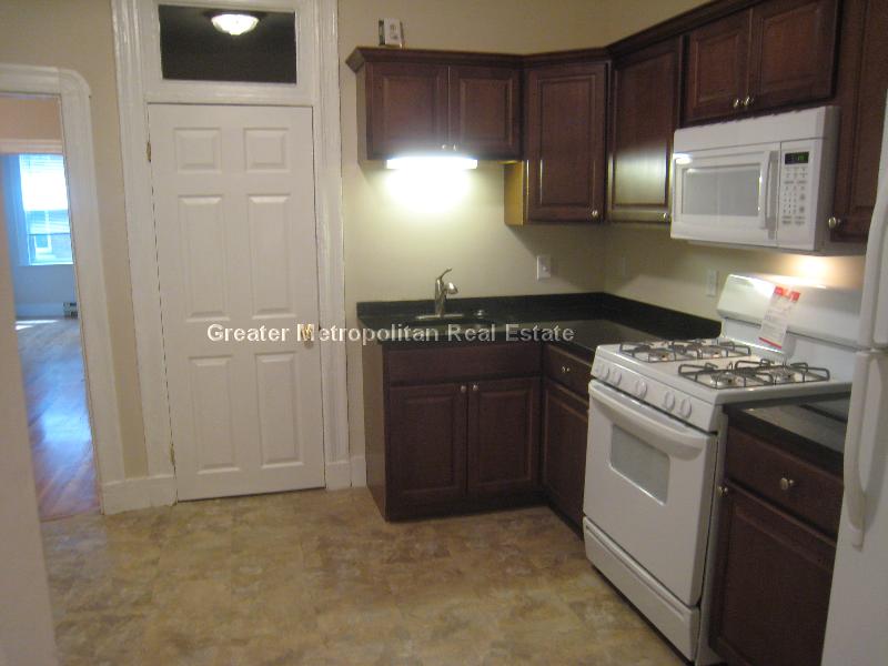 9 Noyes Pl, North End