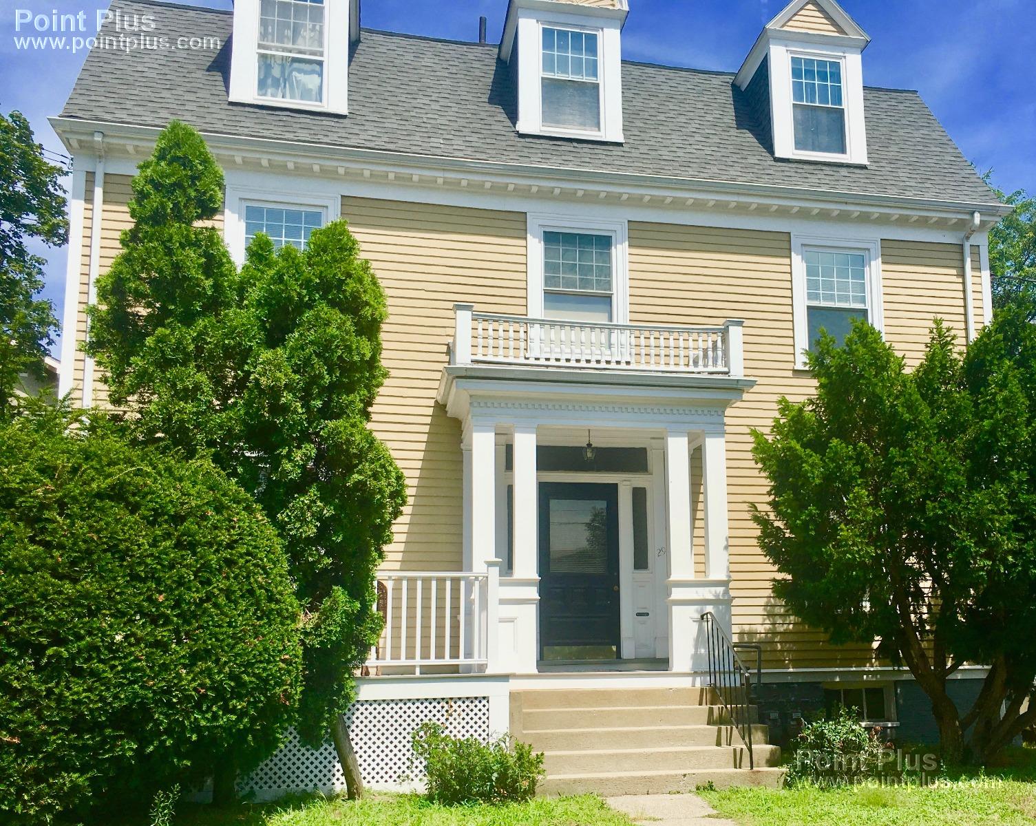 27 Hammond, Harvard Square