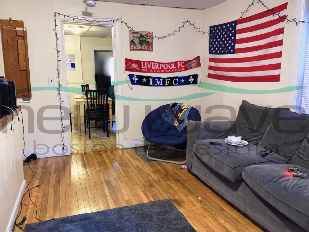 212 Hemenway St, Fenway