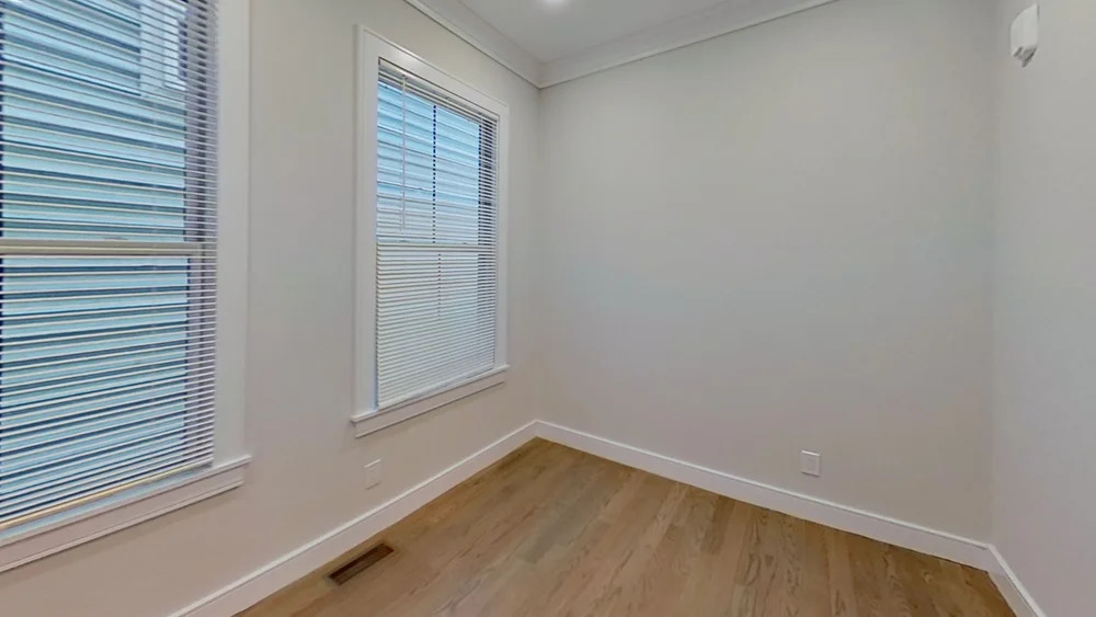 134 Chelsea St, East Boston