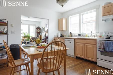 61 Elm, Central Square