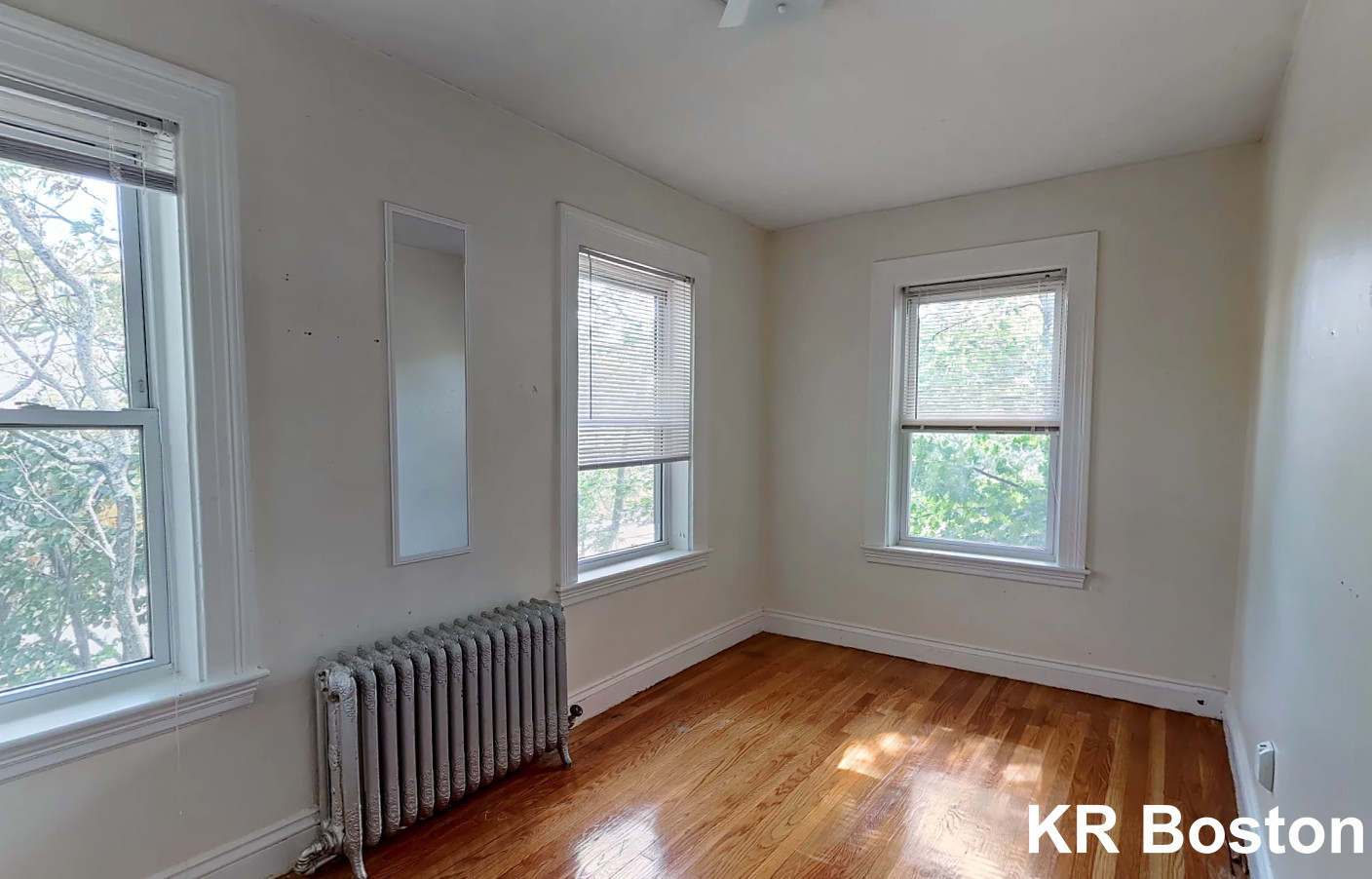 1777 Commonwealth Ave, Brighton