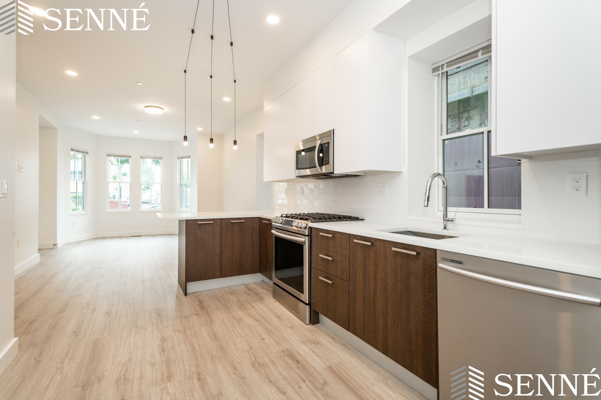 1472 Tremont, Mission Hill