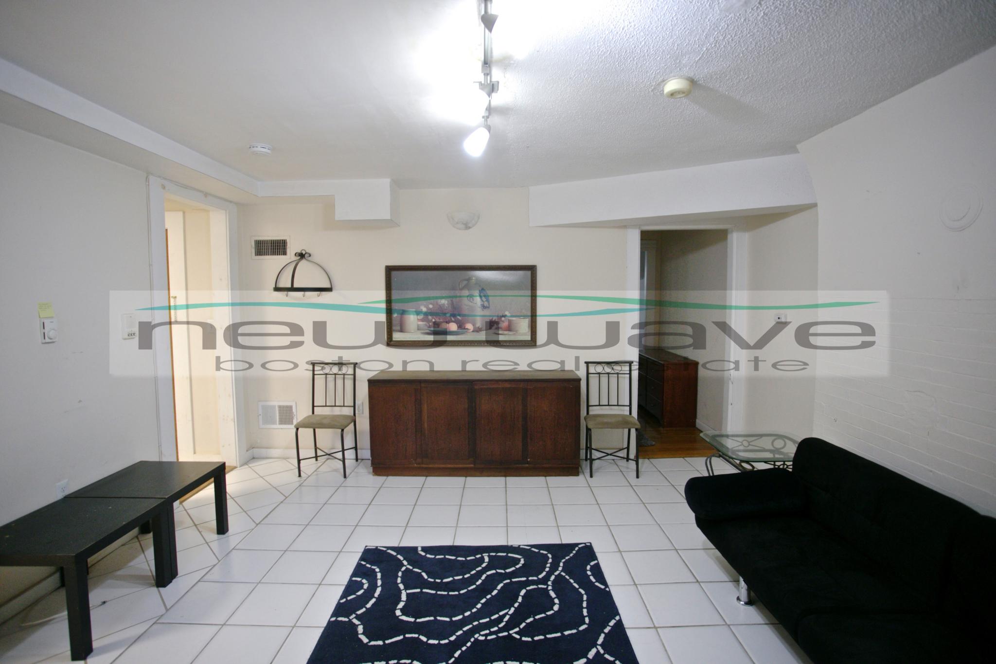 429 Marlborough St, Back Bay