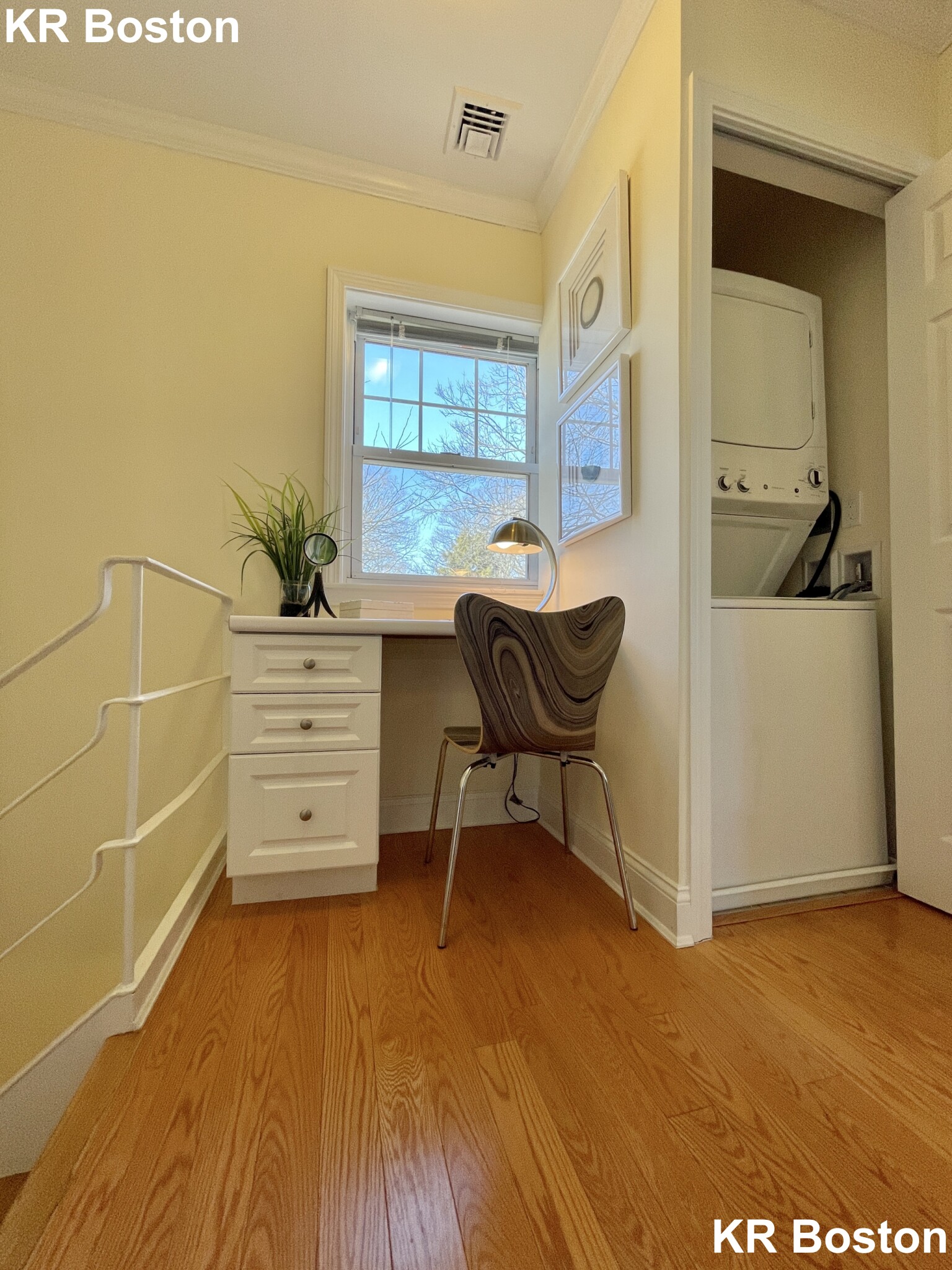 221 Independence Dr, Chestnut Hill