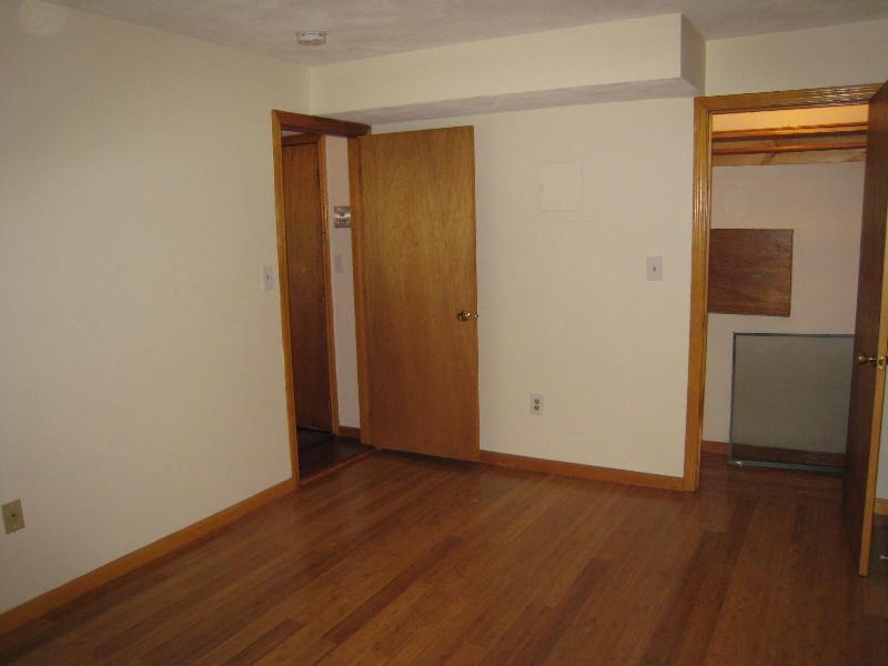 3 Holden Ct, North End