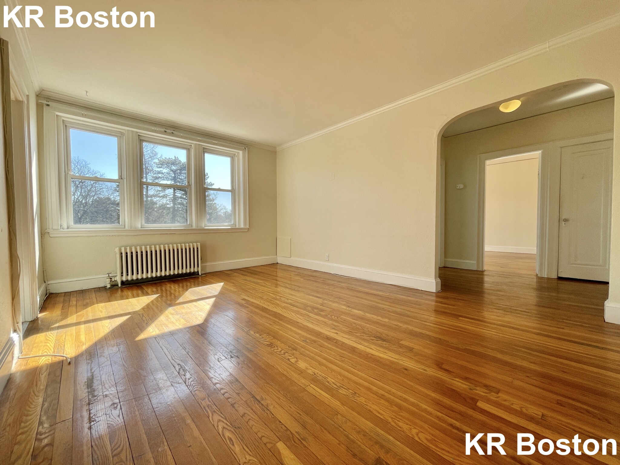 2045 Commonwealth Ave, Brighton