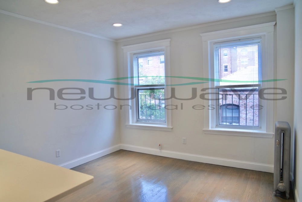 51 Queensberry St, Fenway