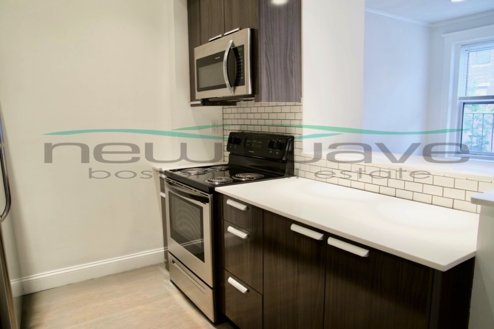 51 Queensberry St, Fenway