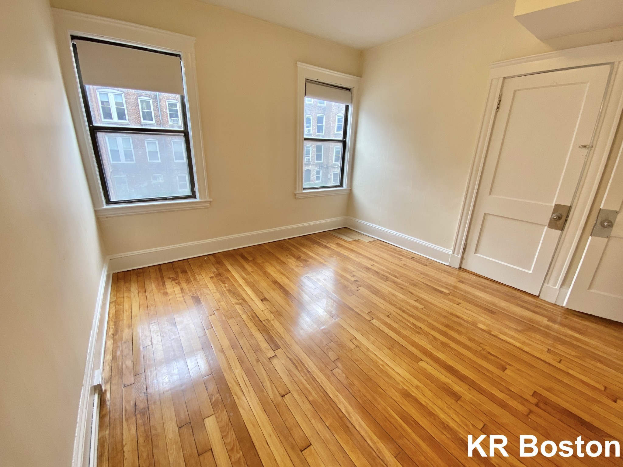 22 Hamilton Rd, Coolidge Corner