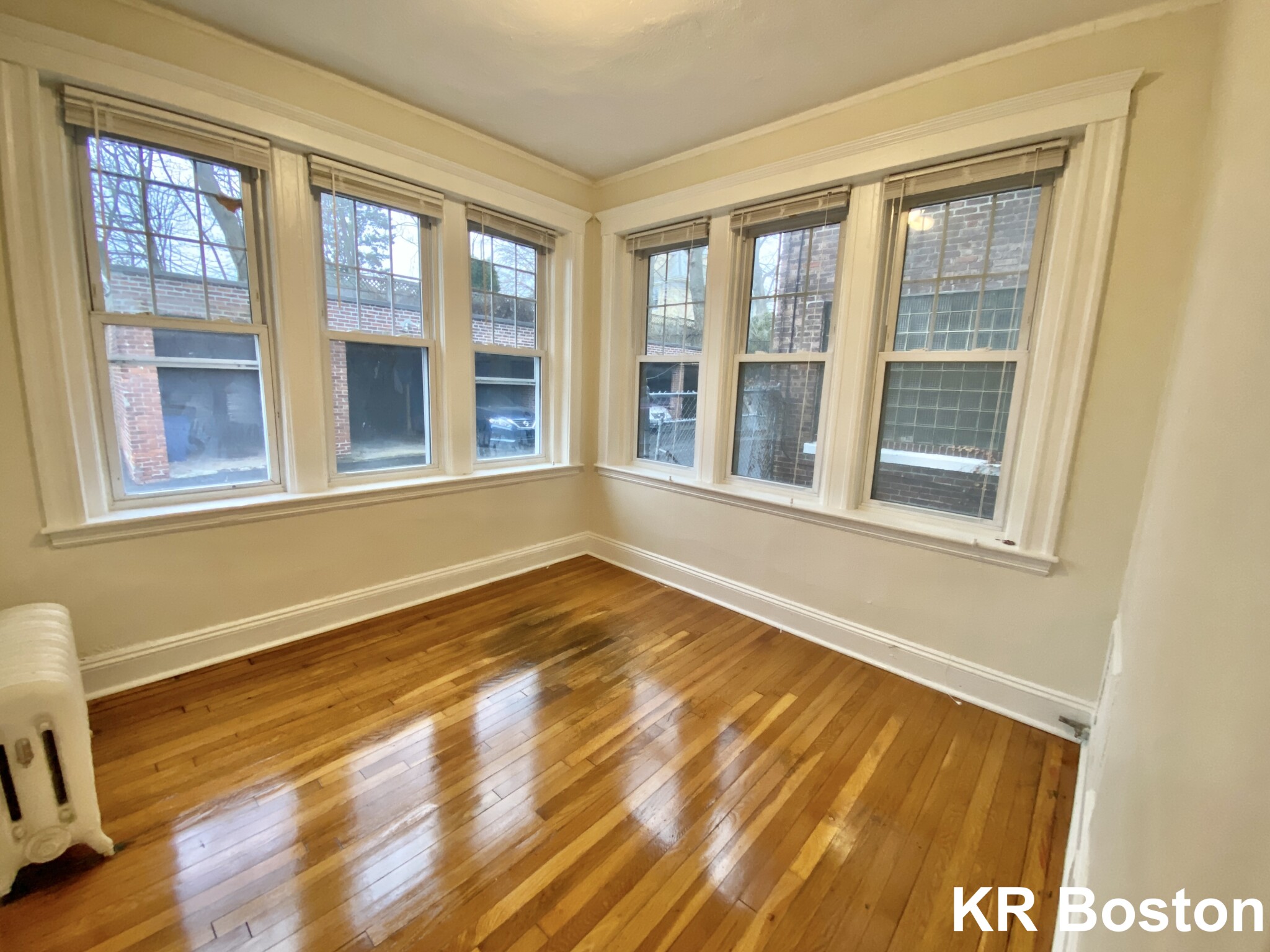 724 Washington St, Chestnut Hill