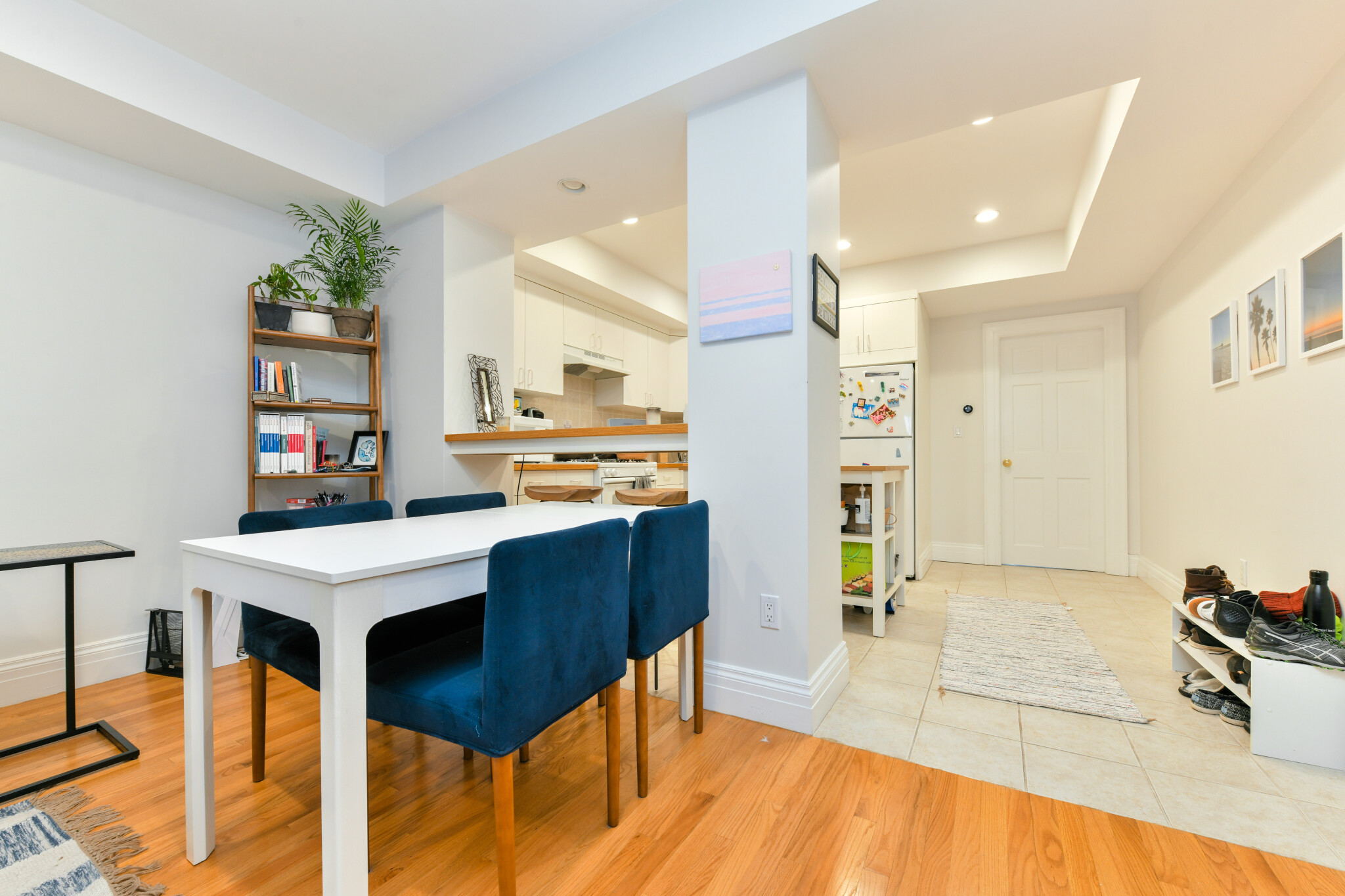 74 Monmouth St, Longwood