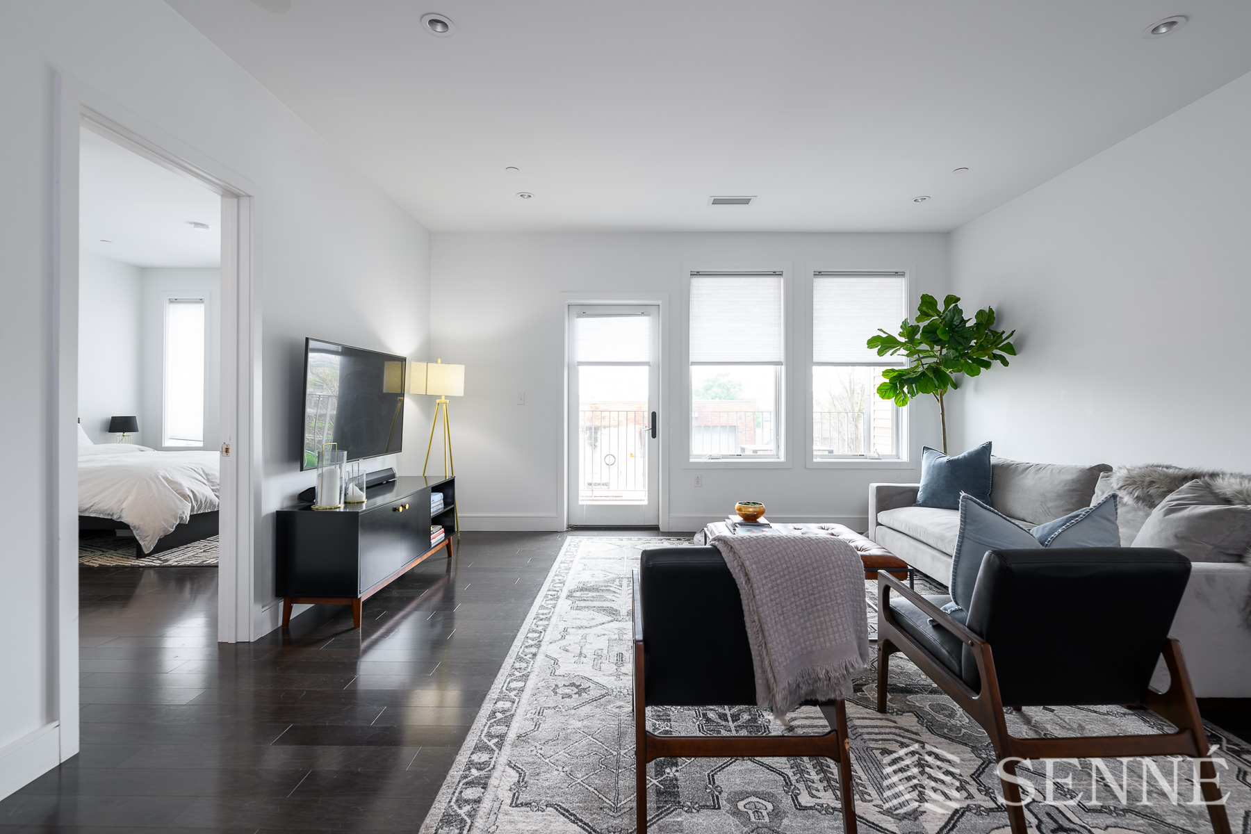 2 West 6th St, South Boston