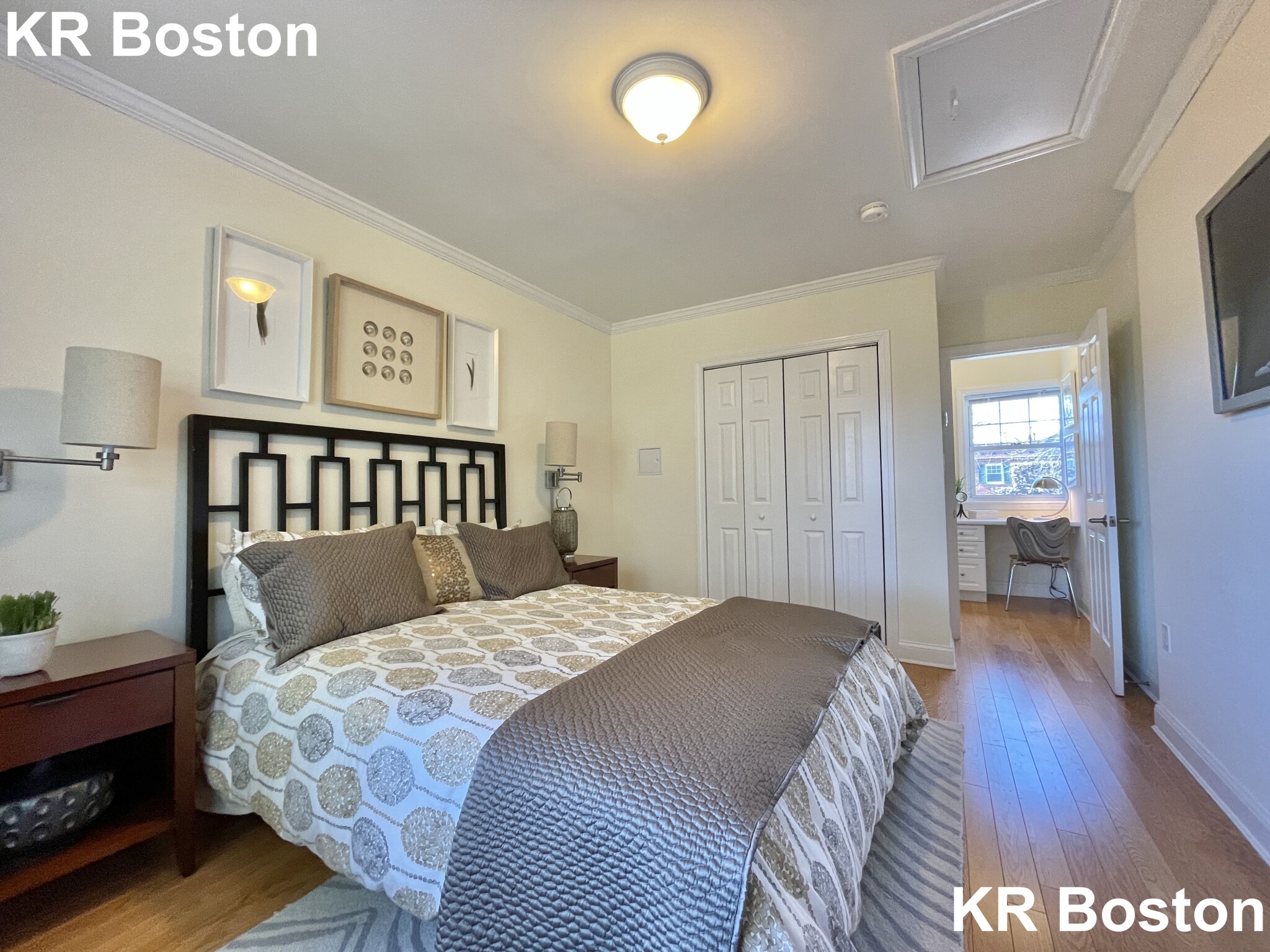 220 Independence Dr, Chestnut Hill