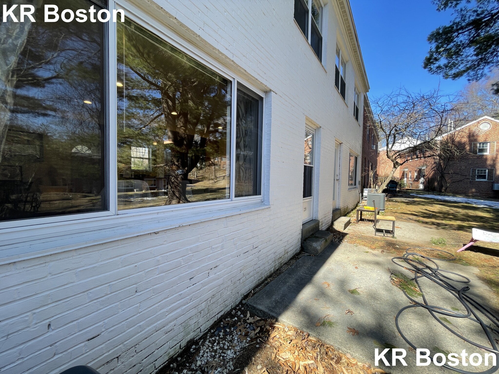 220 Independence Dr, Chestnut Hill