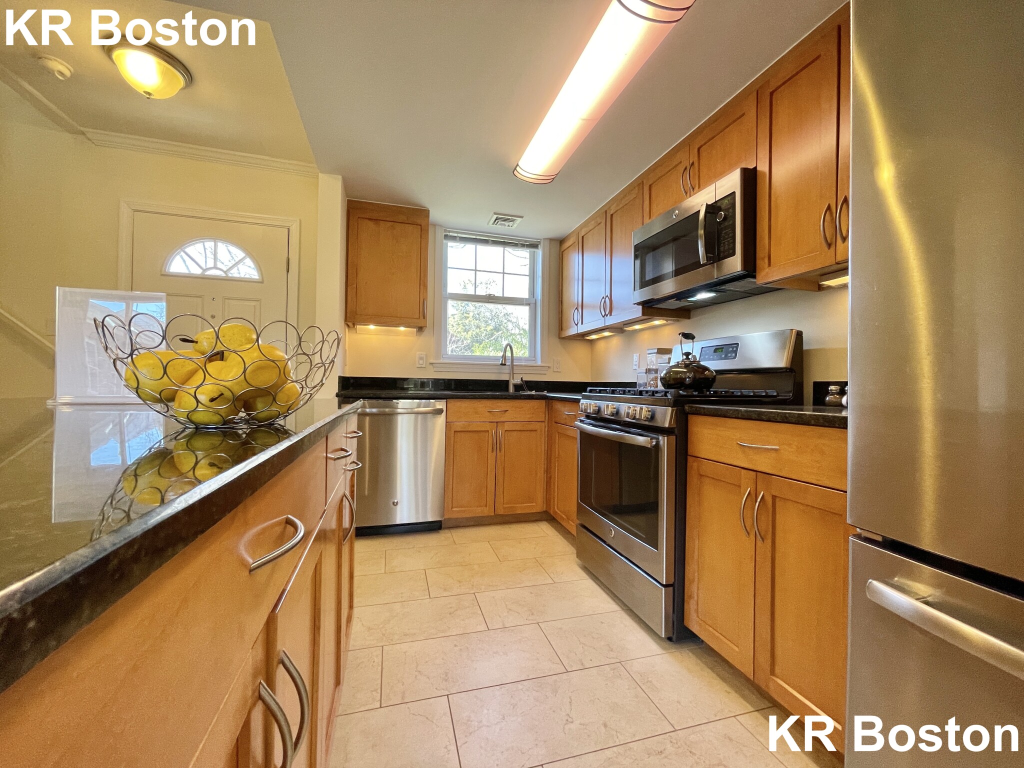 220 Independence Dr, Chestnut Hill