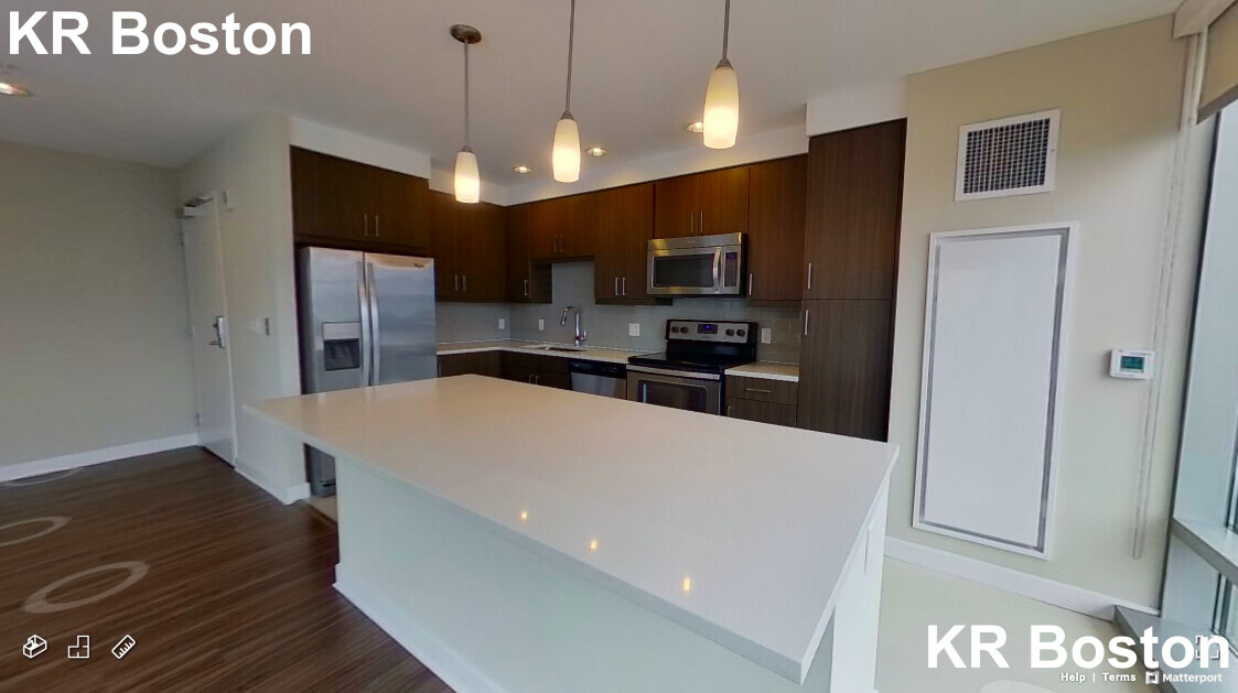 70 Exeter St, Back Bay