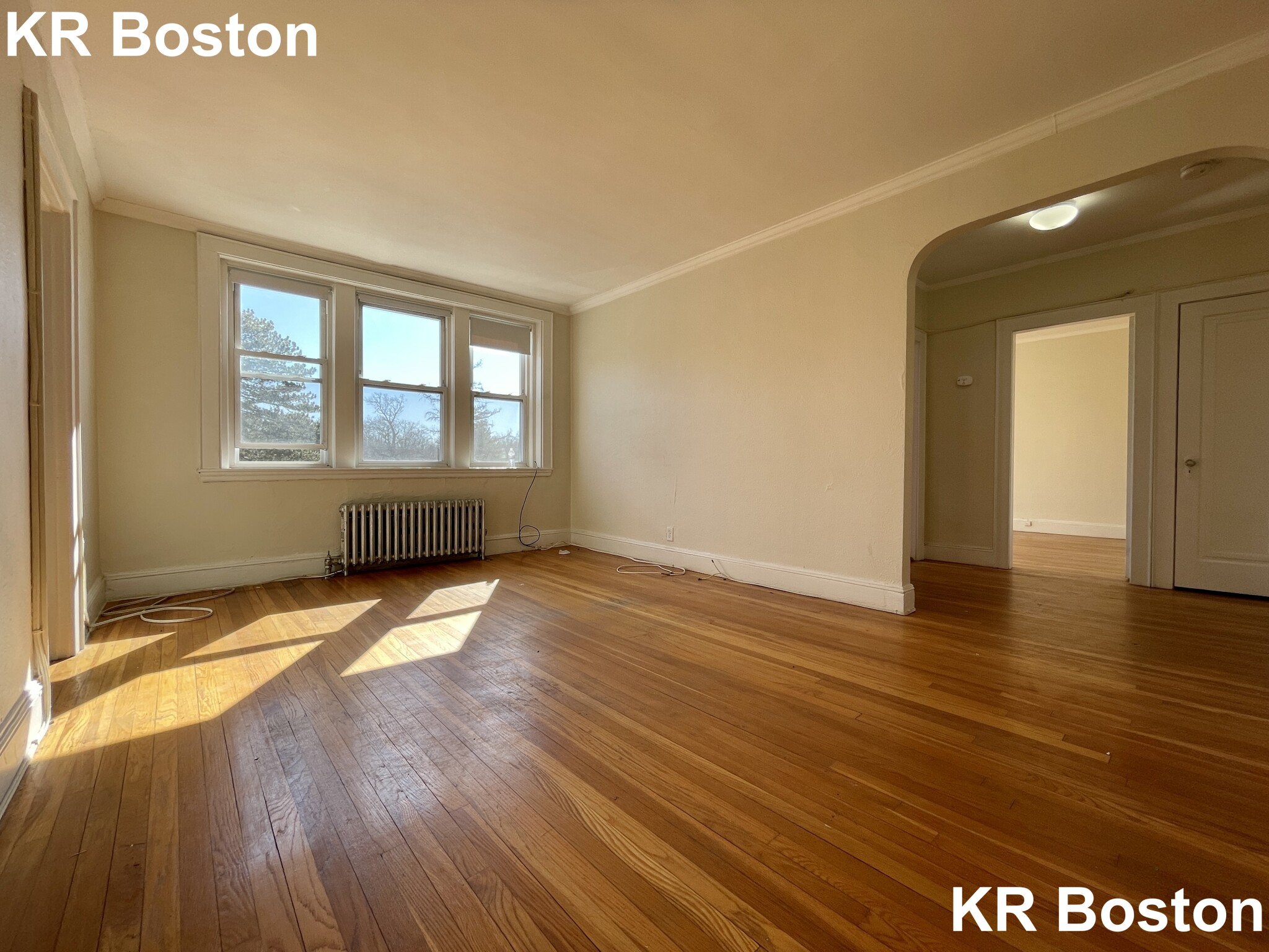 2045 Commonwealth Ave, Brighton