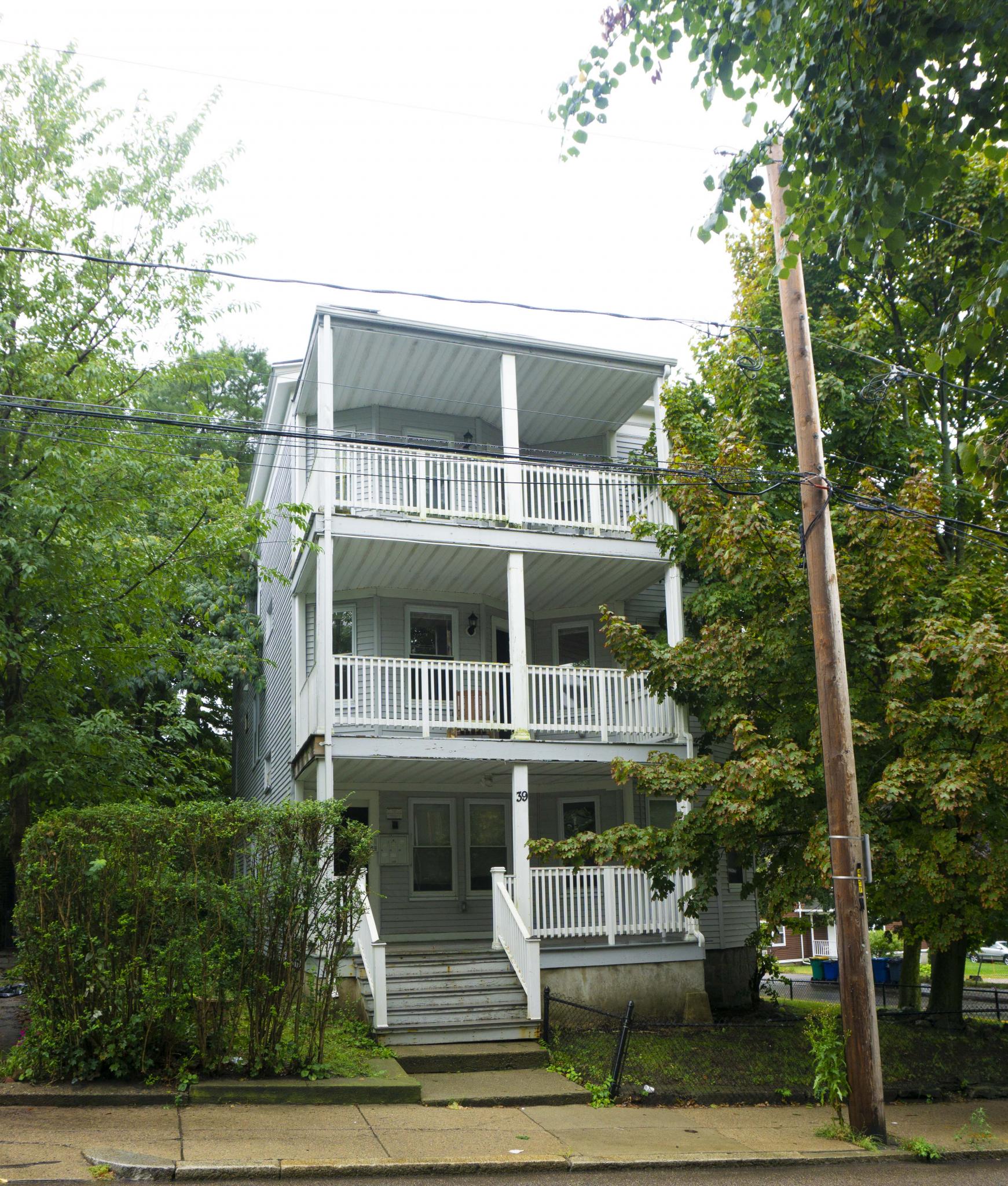 39 Glen Rd, Jamaica Plain