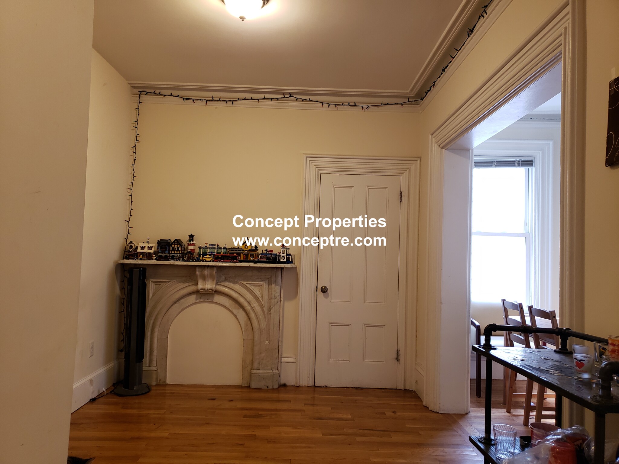 126 Saratoga St, East Boston