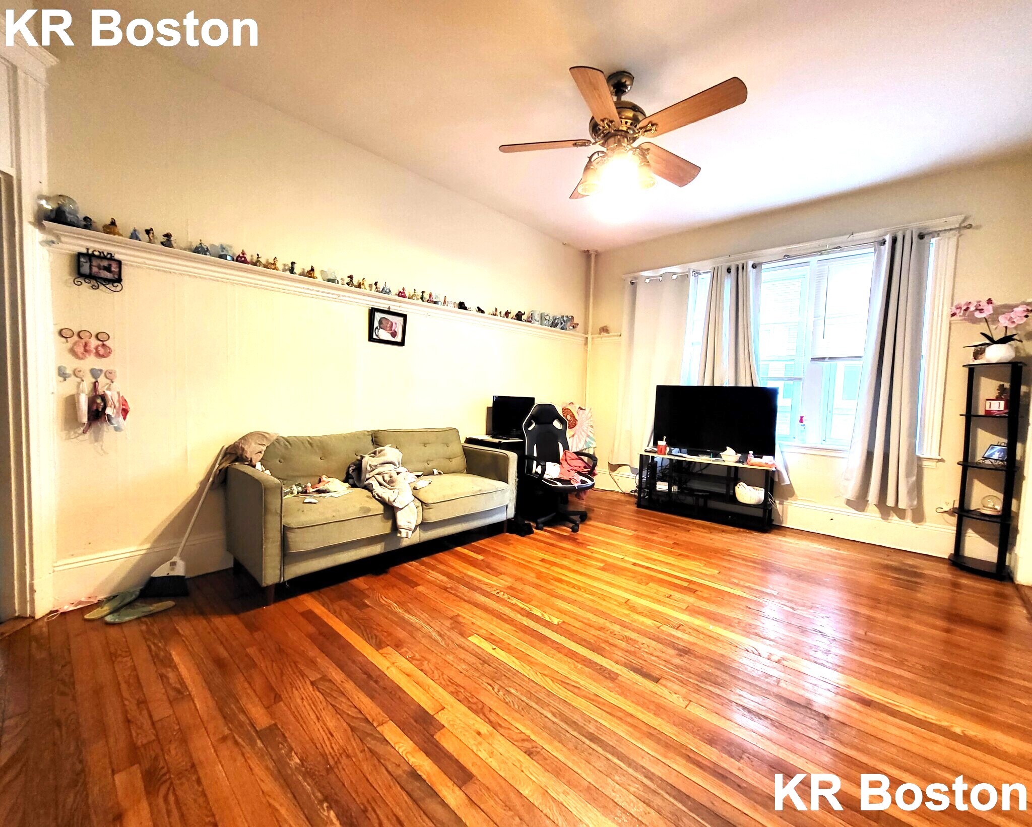 11 Price Rd, Allston