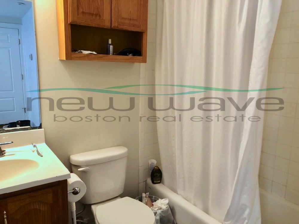 836 Huntington Ave, Mission Hill