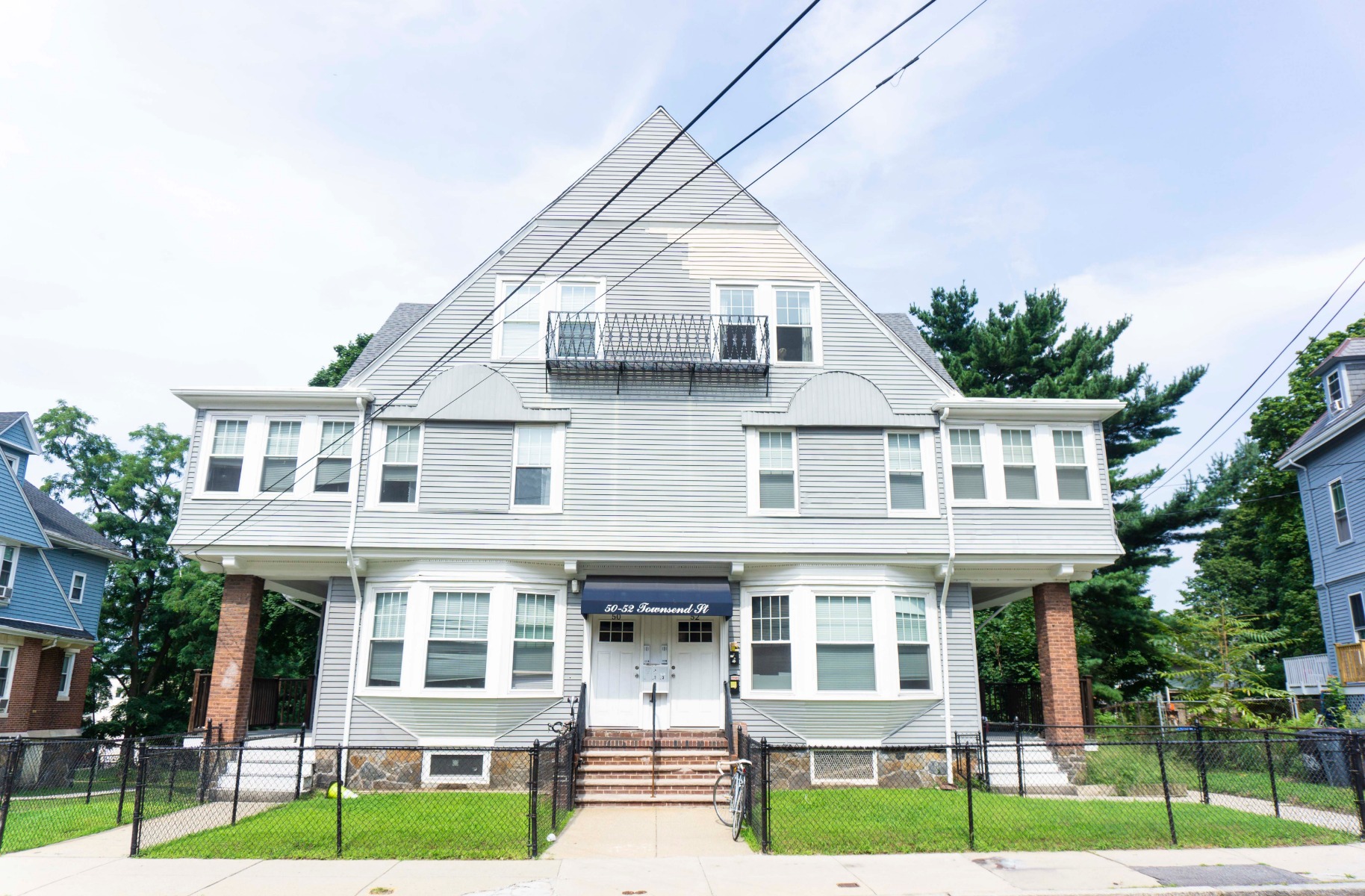 52 Townsend St, Roxbury