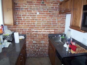 23 Cortes St, Back Bay