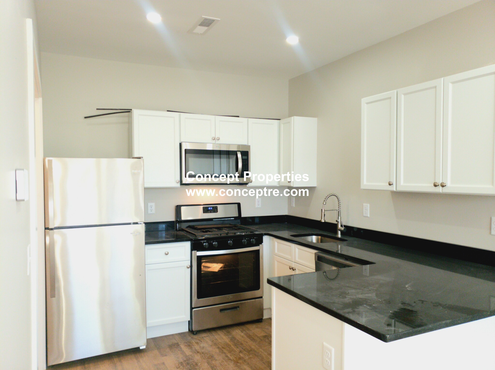 1907 Columbus Ave, Roxbury