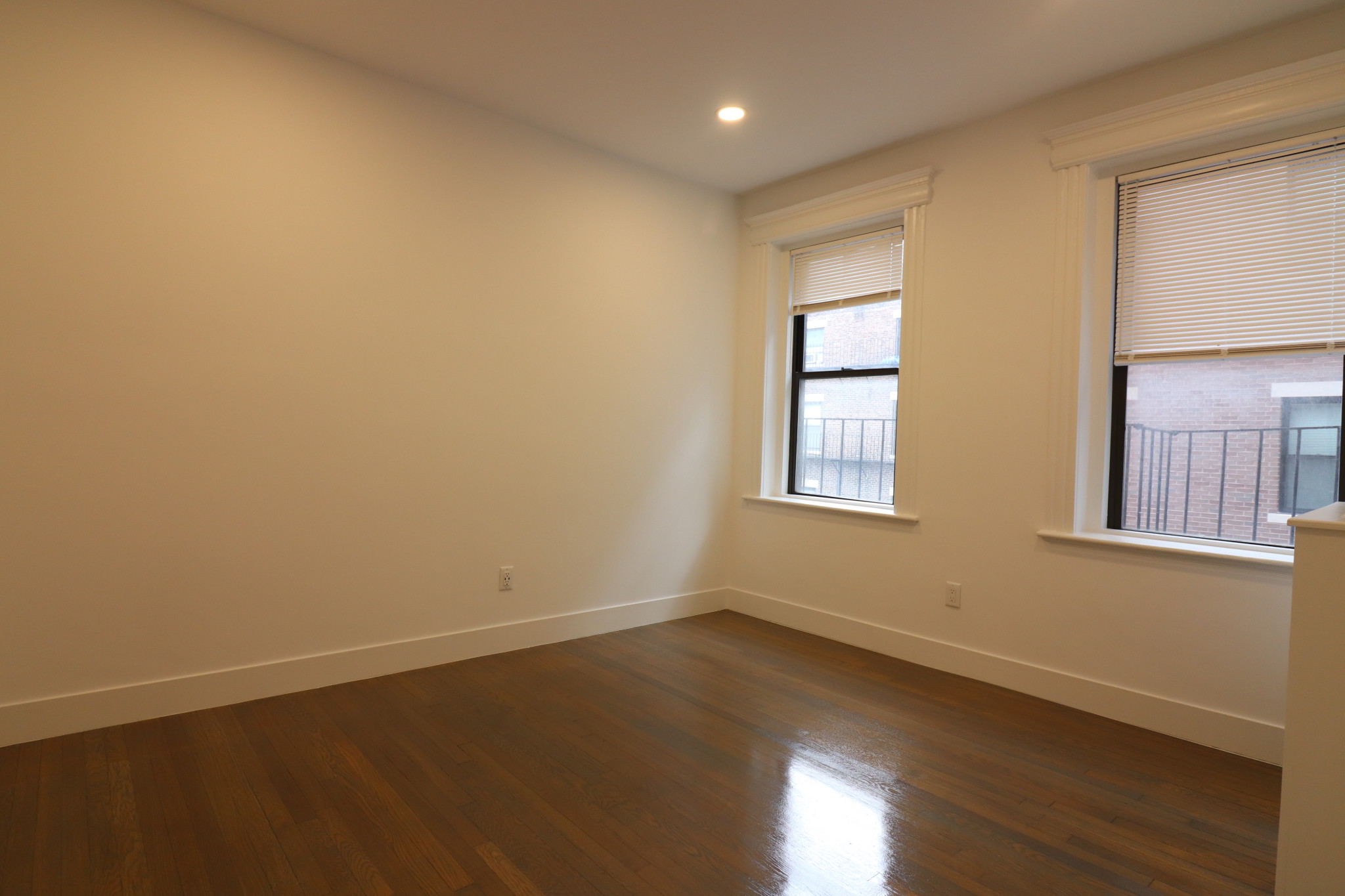 11 Queensberry St, Fenway