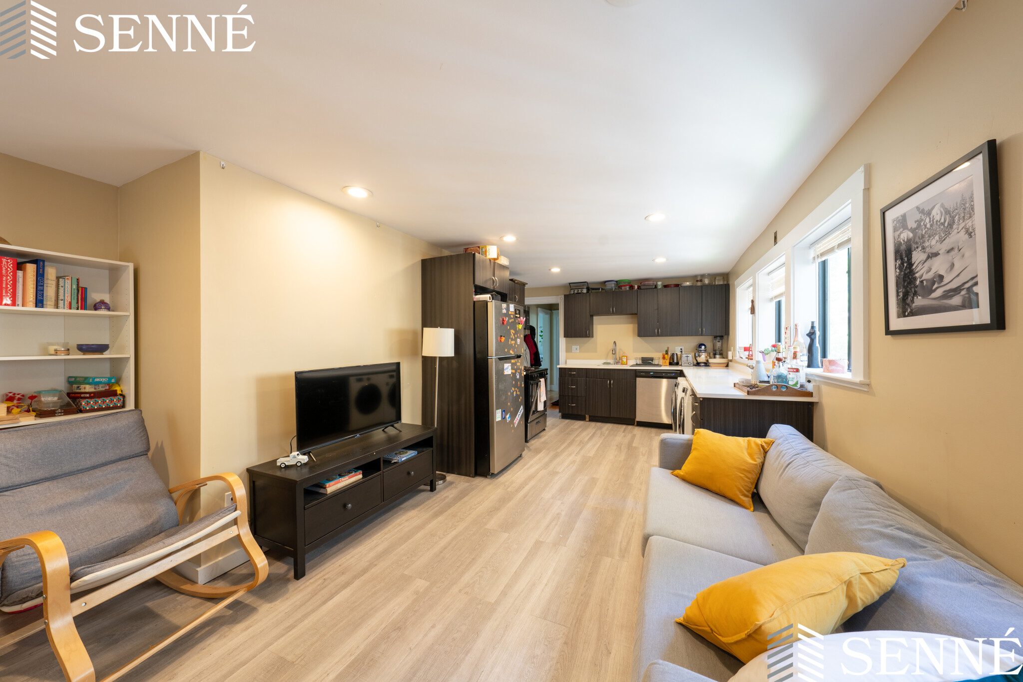 73 Bartlett St, Magoun Square