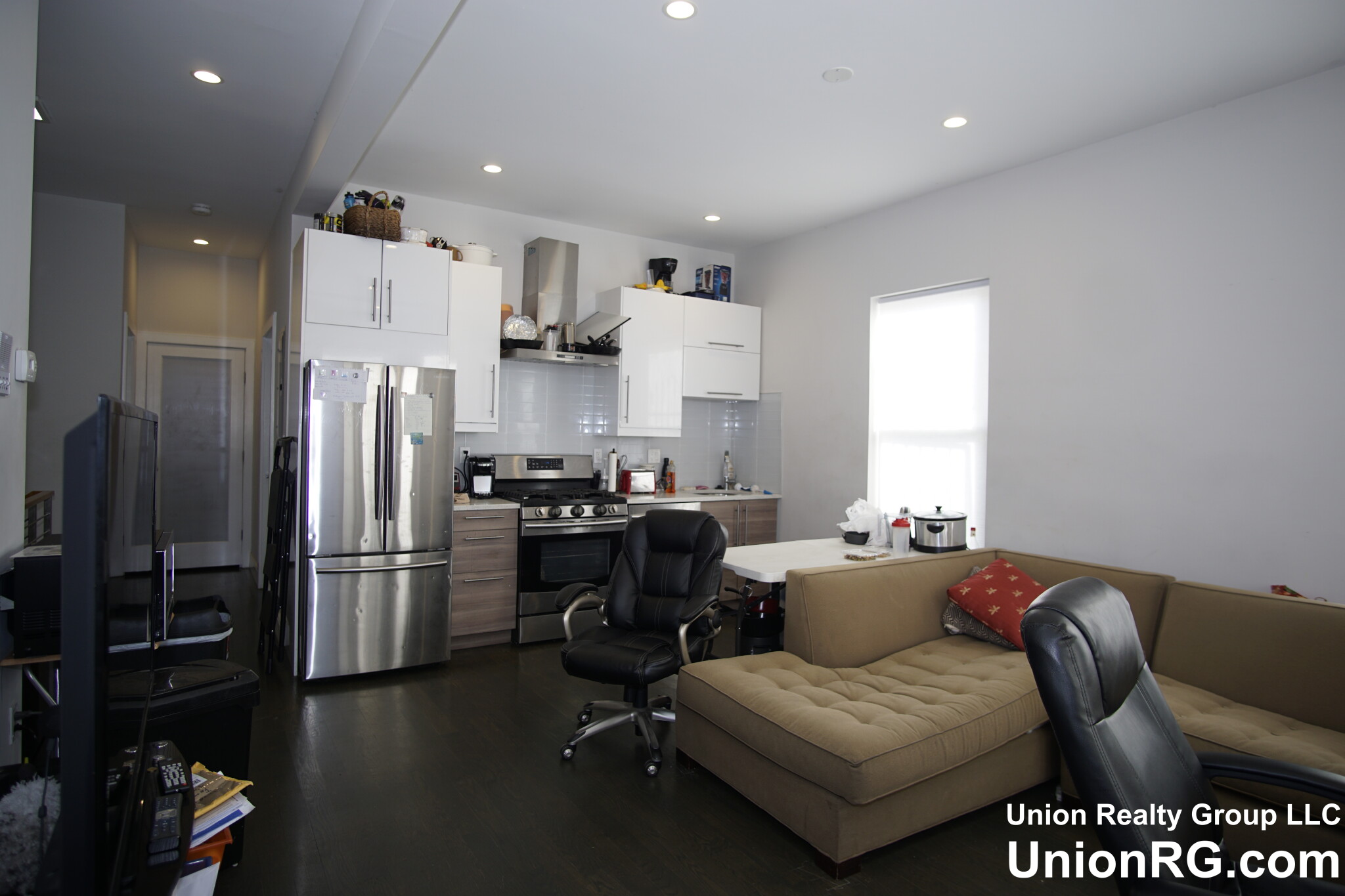 78 Forest St, Roxbury