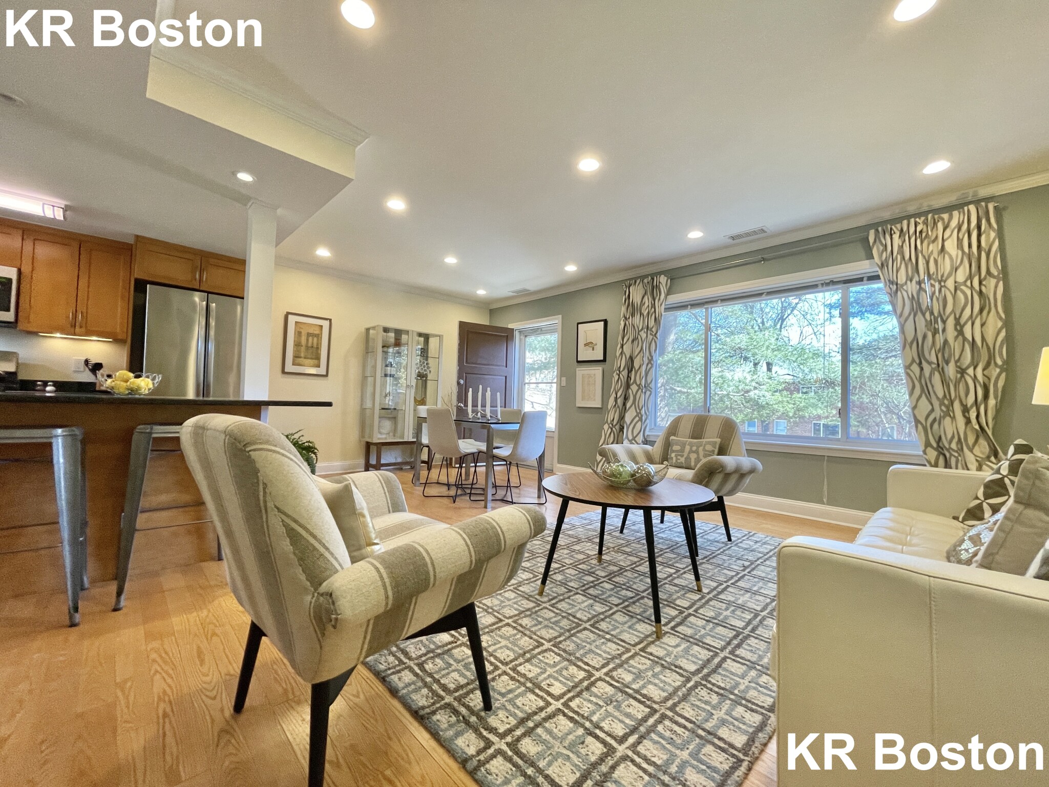220 Independence Dr, Chestnut Hill