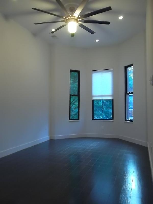 25 Worthington St, Mission Hill