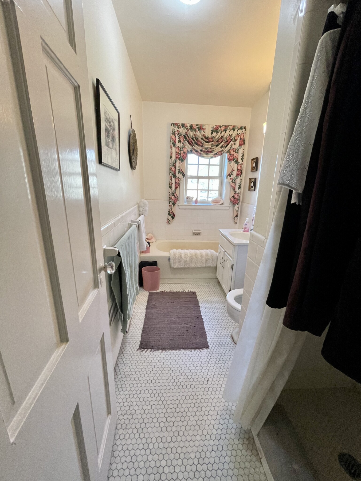 312 Washington St, Wellesley