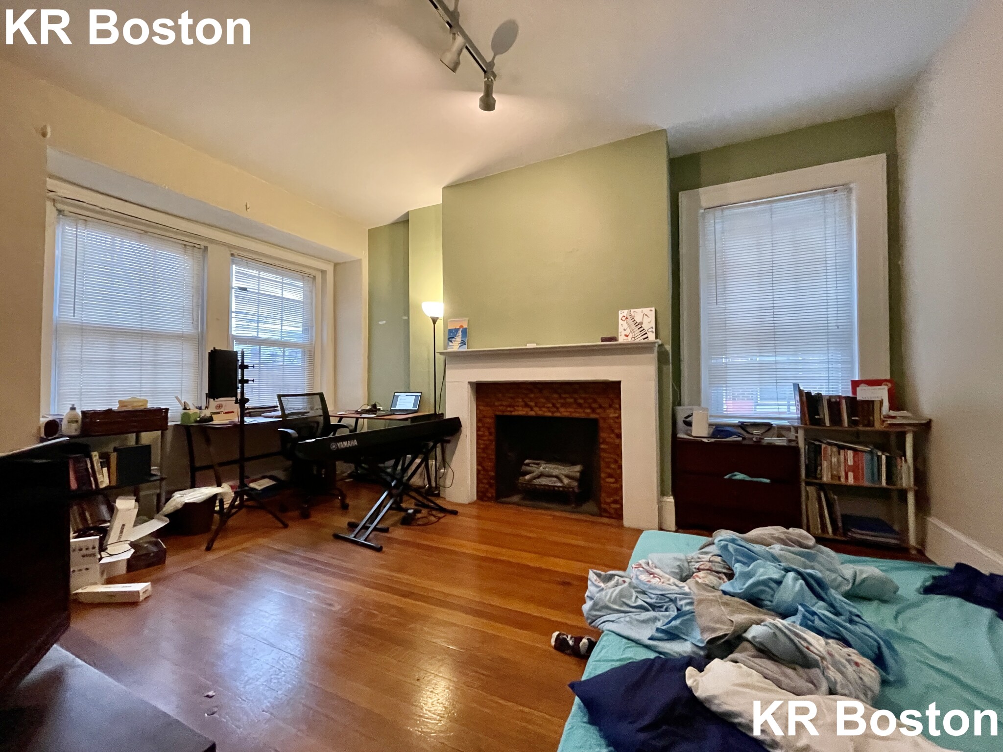 182 Naples Rd, Coolidge Corner