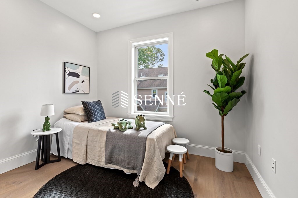 25 Winslow St, Harvard Square