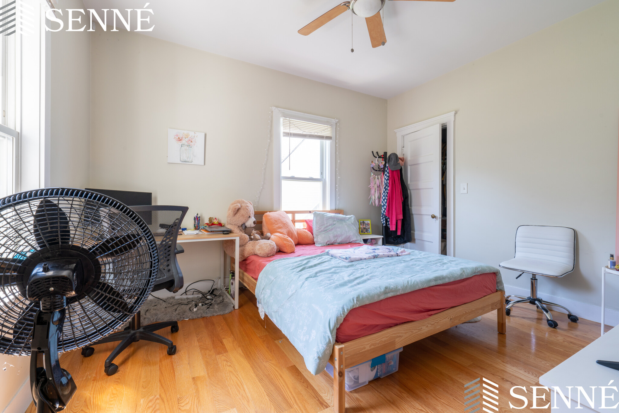 73 Bartlett St, Magoun Square